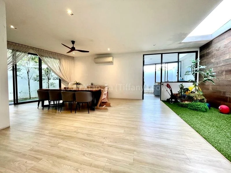 8 Bed Bungalow (Landed) for Rent in  Chuan Garden - Image 6