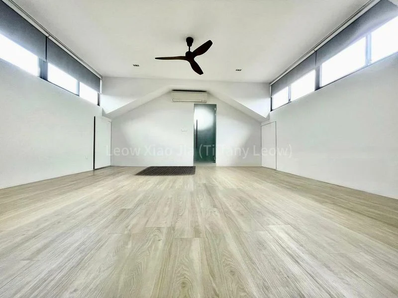 8 Bed Bungalow (Landed) for Rent in  Chuan Garden - Image 13