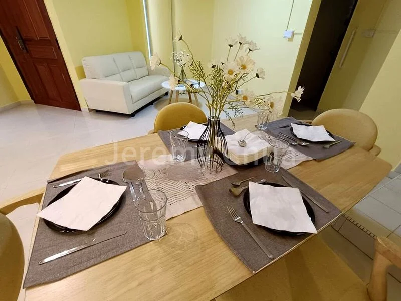 Master Room (Condo) for Rent in  Elizabeth Heights - Image 7