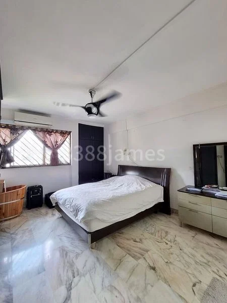 Master Room (HDB) for Rent in 405 Sin Ming Avenue - Image 1