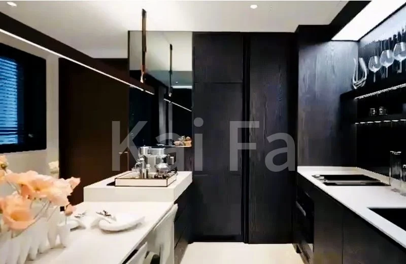 2 Bed Condo for Sale in  3 Orchard By-The-Park - Image 5