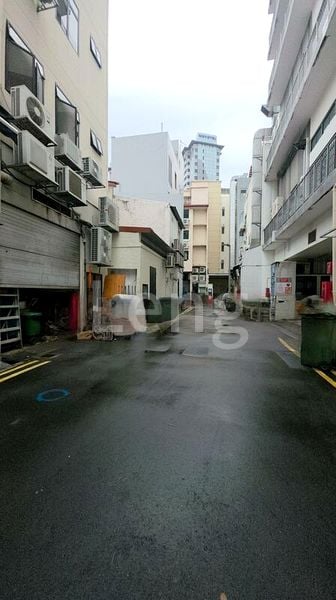 Shop / Shophouse for Rent: Inexpensive Shophouse along Sam Leong Road - Image 1