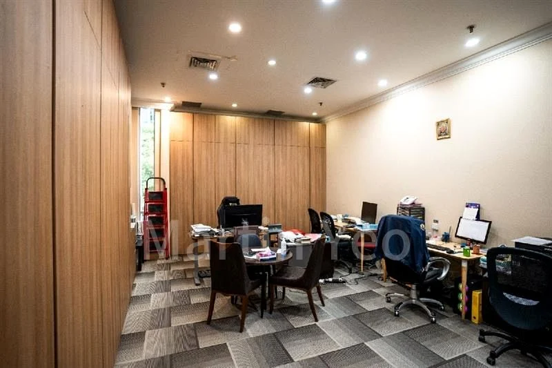 Office for Sale in  High Street Plaza - Image 3