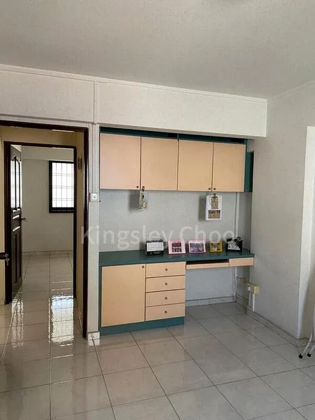 4 Room (4S) HDB for Rent in  635 Yishun Street 61 - Image 4