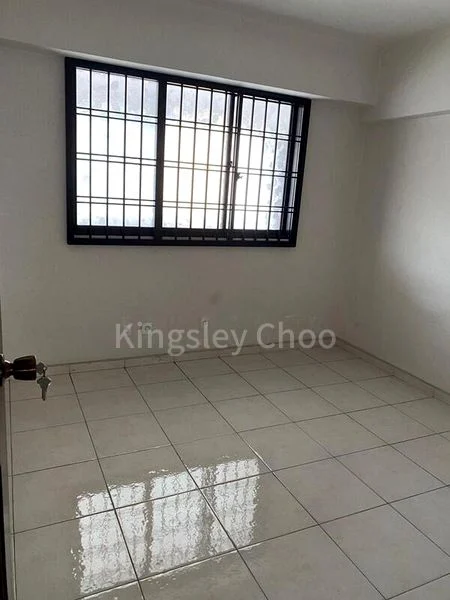 4 Room (4S) HDB for Rent in  635 Yishun Street 61 - Image 3