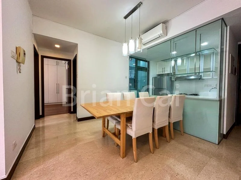 2 Bed Condo for Rent in  Watermark Robertson Quay - Image 2
