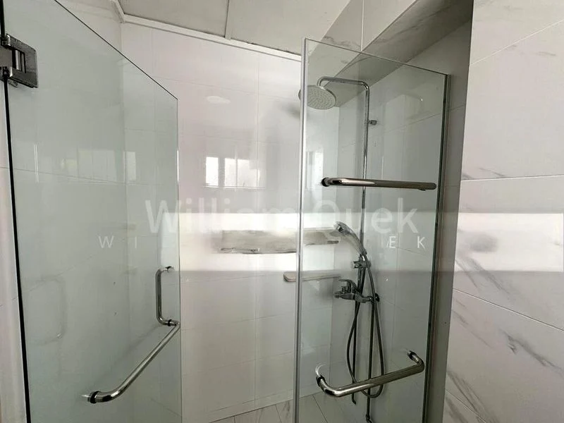 5 Room (5A) HDB for Rent in 460 Ang Mo Kio Avenue 10 - Image 1