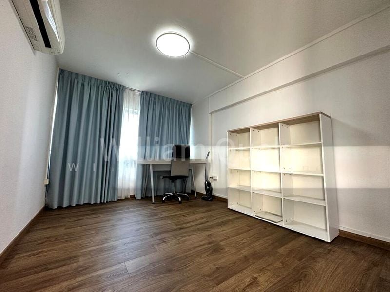 5 Room (5A) HDB for Rent in 460 Ang Mo Kio Avenue 10 - Image 4