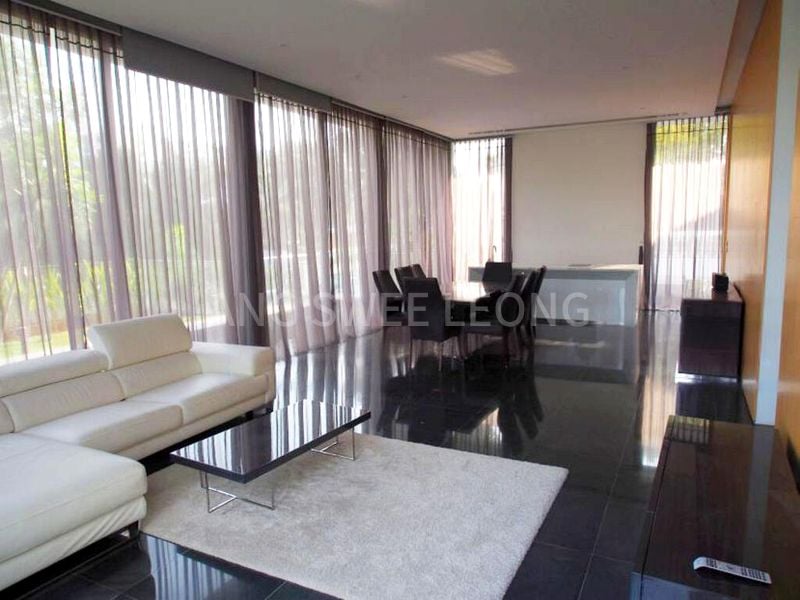 4 Bed Bungalow (Landed) for Rent in  Braddell Heights Estate - Image 2