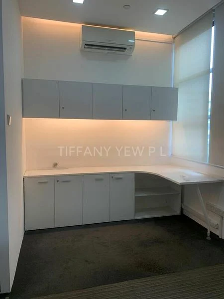 Light Industrial (B1) for Sale: E-Centre @ Redhill - Image 1