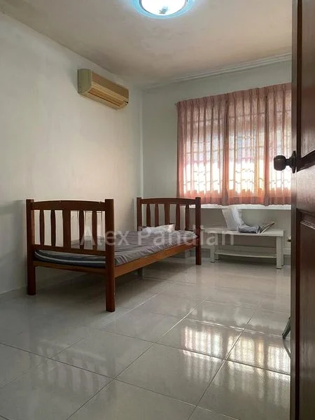 4 Room (4NG) HDB for Rent in  980D Buangkok Crescent - Image 3
