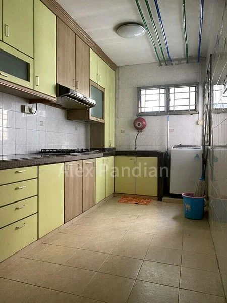 4 Room (4NG) HDB for Rent in  980D Buangkok Crescent - Image 4