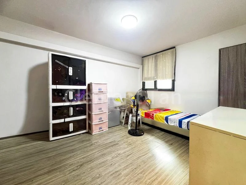 3 Room (3I) HDB for Sale in  4 Ghim Moh Road - Image 5