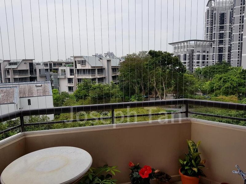 3 Bed Condo for Sale in  Bayshore Park - Image 2