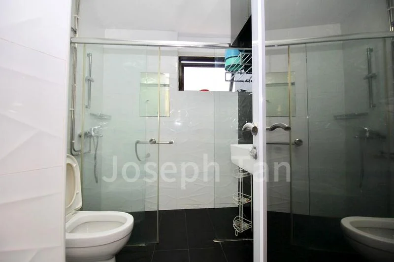 3 Bed Condo for Sale in  Bayshore Park - Image 4