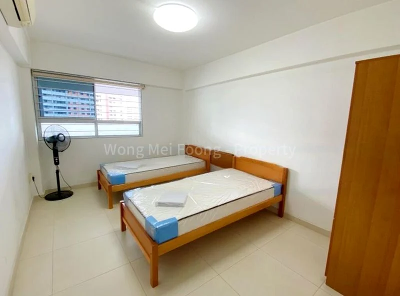 Common Room (HDB) for Rent in  572 Ang Mo Kio Avenue 3 - Image 1