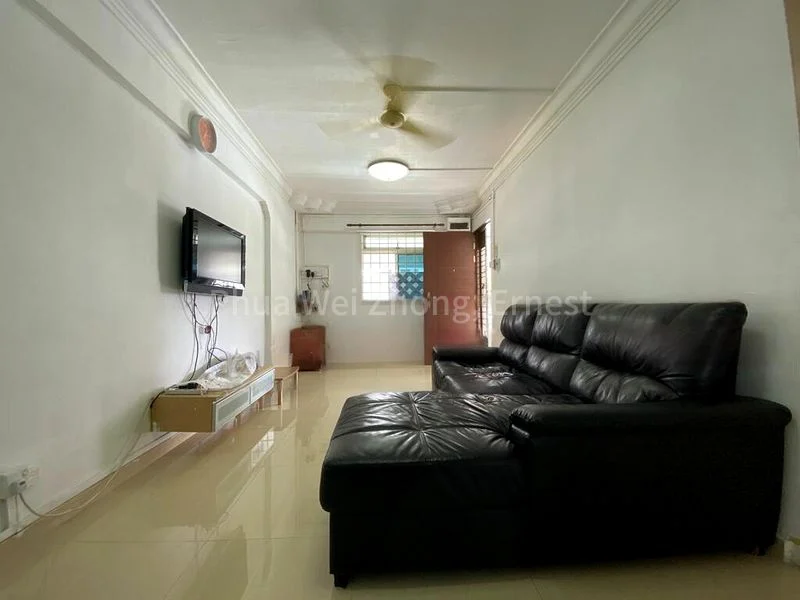 3 Room (3NG) HDB for Rent in  248 Hougang Avenue 3 - Image 2