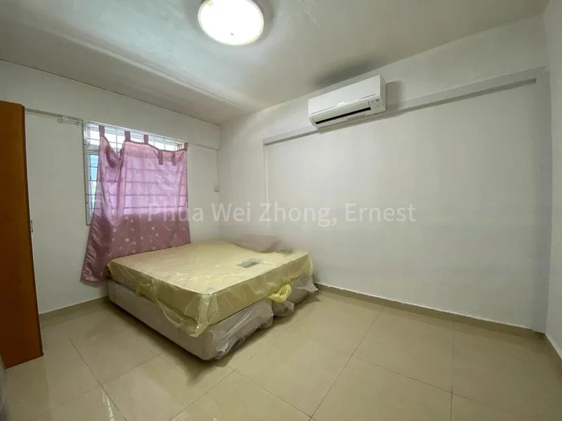 3 Room (3NG) HDB for Rent in  248 Hougang Avenue 3 - Image 3