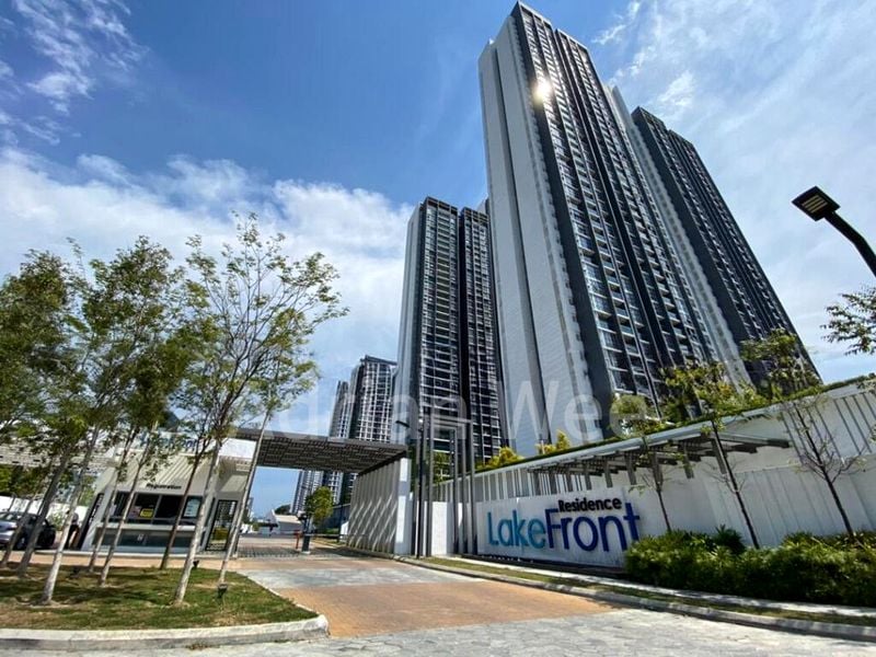 3 Bed Condo for Rent in  The Lakefront Residences - Image 8