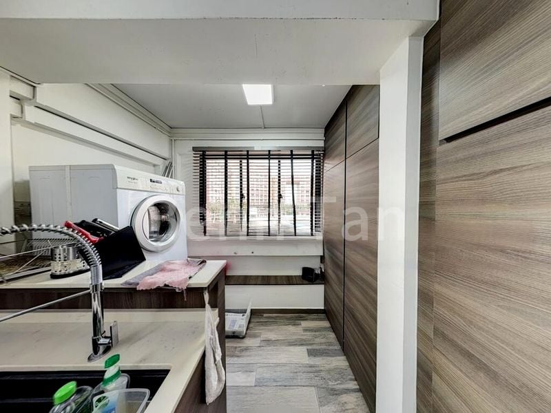 Executive HDB for Rent in  497D Tampines Street 45 - Image 8