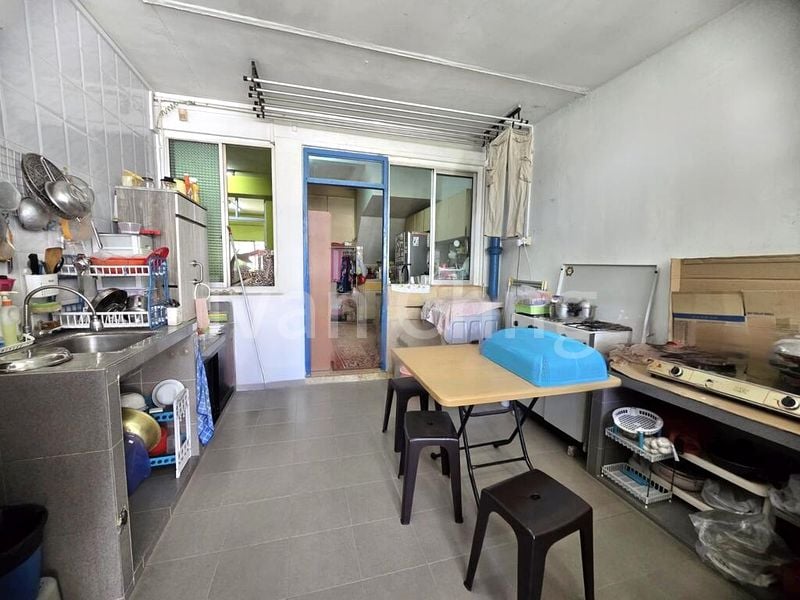 4 Bed Terraced House (Landed) for Sale in  Pasir Panjang Gardens - Image 10