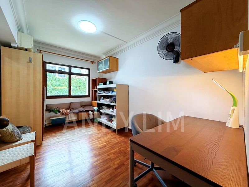 5 Room (5I) HDB for Sale in  258D Compassvale Road - Image 8