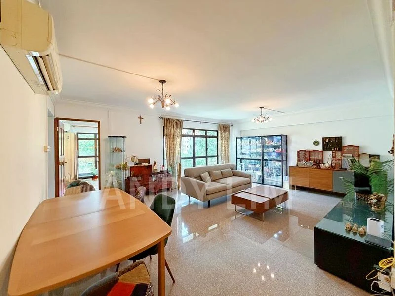 5 Room (5I) HDB for Sale in  258D Compassvale Road - Image 9