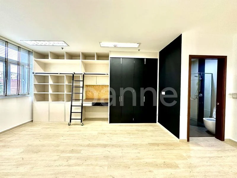 Office for Sale: Soho Life - Image 2