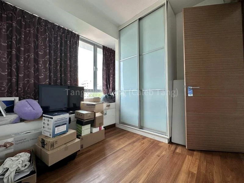 2 Bed Condo for Rent in  Cosmo - Image 11