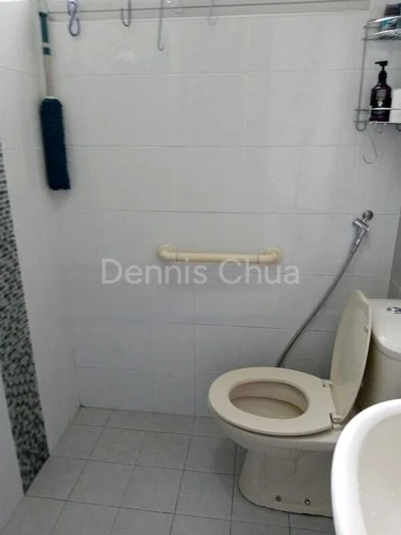 4 Room (4NG) HDB for Sale in  523 Bedok North Street 3 - Image 2