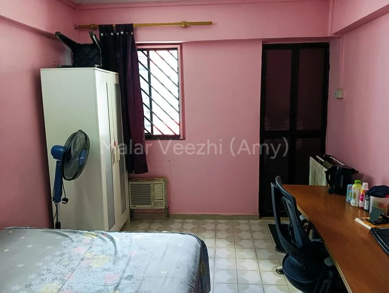 Master Room (HDB) for Rent in  304 Jurong East Street 32 - Image 1