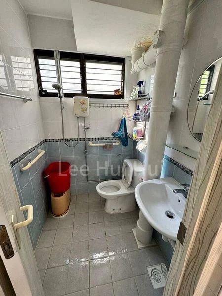 Common Room (HDB) for Rent in  339 Clementi Avenue 5 - Image 4