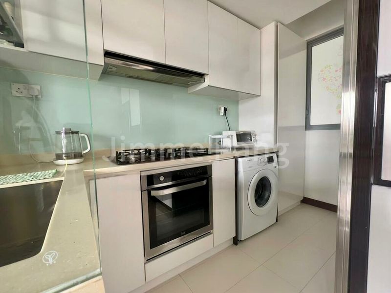 2 Bed Condo for Sale in  Hillsta - Image 6