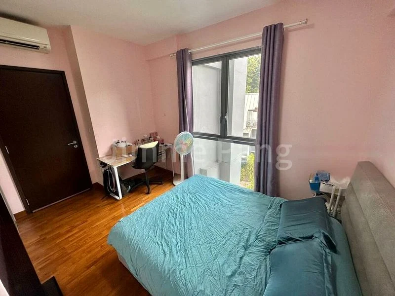 2 Bed Condo for Sale in  Hillsta - Image 7