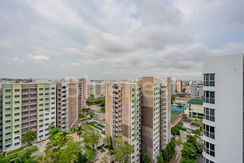 3 Bed Executive Condo for Sale in Arc At Tampines - Image 17