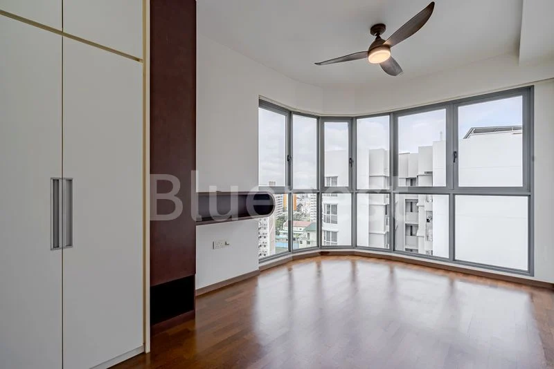 3 Bed Executive Condo for Sale in Arc At Tampines - Image 7