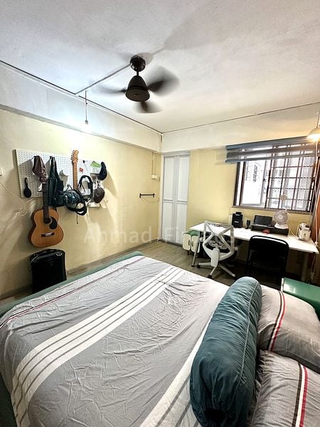 4 Room (4NG) HDB for Sale in  111 Serangoon North Avenue 1 - Image 4