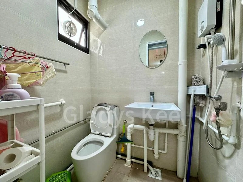 3 Room (3NG) HDB for Rent in 442 Clementi Avenue 3 - Image 4