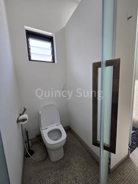 Studio Terraced House (Landed) for Rent in Everitt Road - Image 11