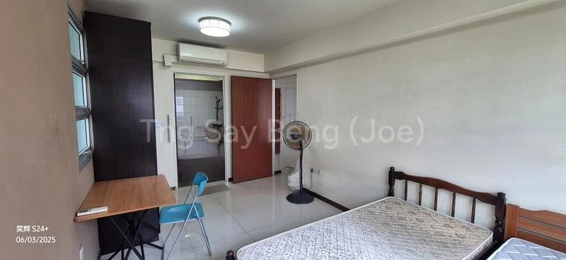 Room (HDB) for Rent in  216A Boon Lay Avenue - Image 2