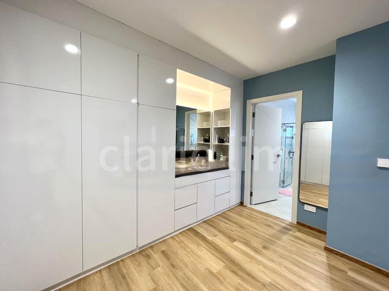 5 Bed Apartment (Condo) for Sale in  The Vantage - Image 11