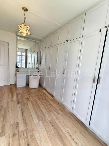 Premium HDB for Sale in  322A Sumang Walk - Image 5