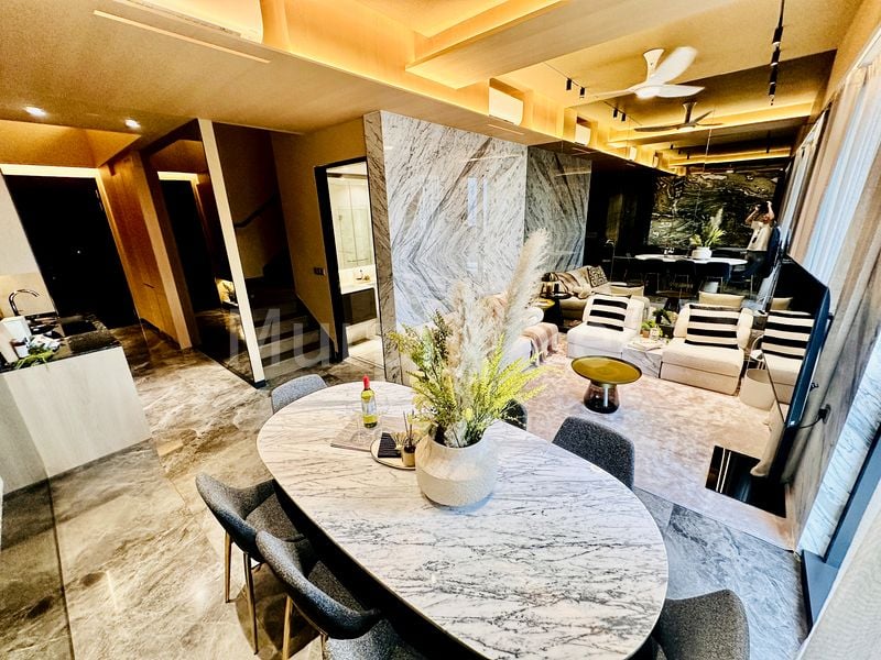 2 Bed Condo for Sale in Midtown Bay - Image 3