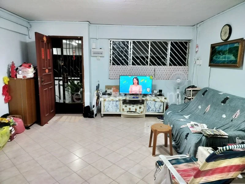 4 Room (4A) HDB for Rent in  527 Jurong West Street 52 - Image 1