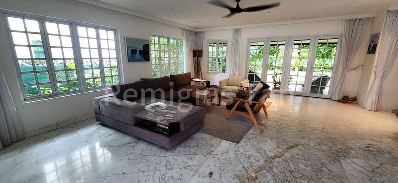 4 Bed Bungalow (Landed) for Rent in  Capitol Park - Image 1