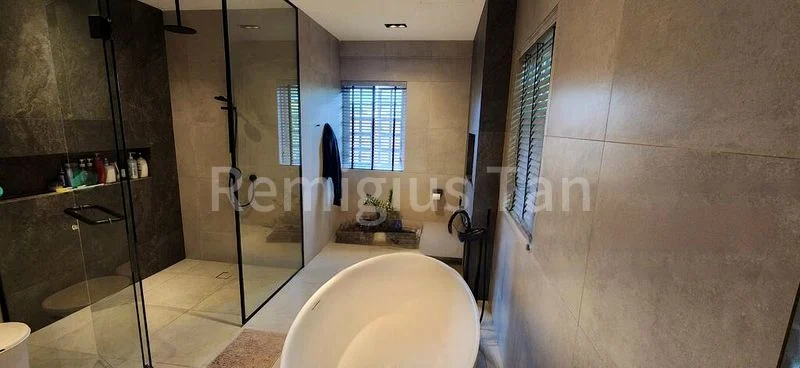 4 Bed Bungalow (Landed) for Rent in  Capitol Park - Image 9