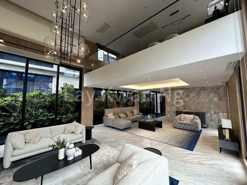 7 Bed Bungalow (Landed) for Sale in  Serangoon Avenue 1 - Image 2