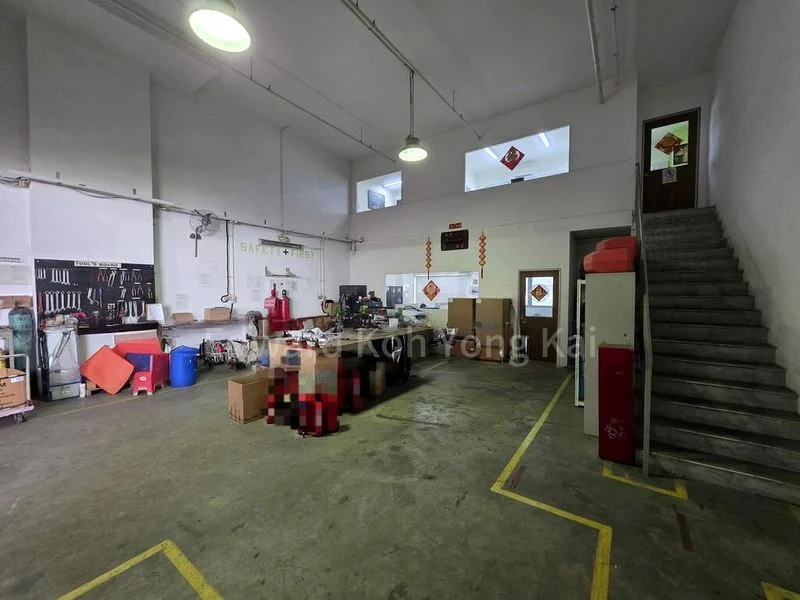 Light Industrial (B1) for Sale: Eco-Tech @ Sunview - Image 1