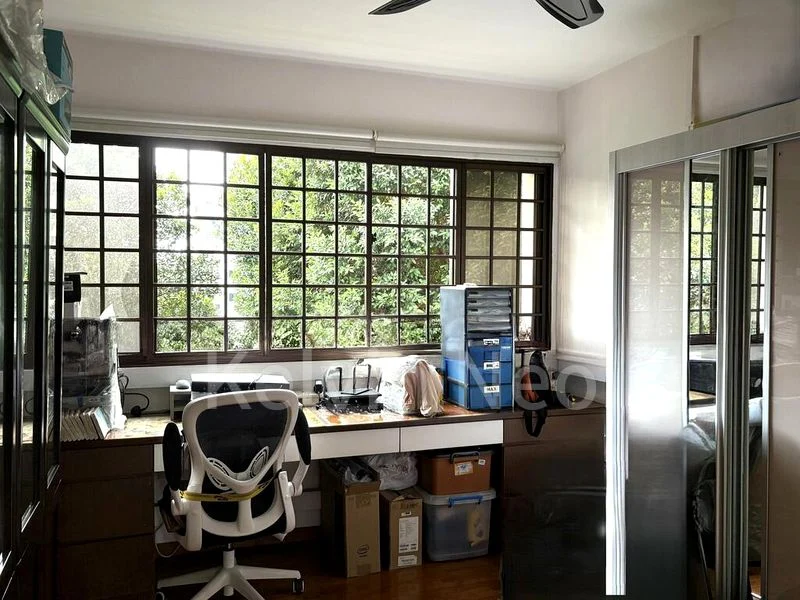5 Room (5I) HDB for Sale in 73 Telok Blangah Heights - Image 2