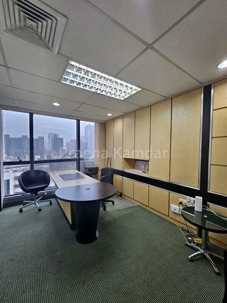 Office for Sale: High Street Centre - Image 5